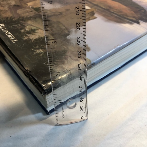 Scotland by Blundell (Hardcover) thick hardcover beautiful colour photos 1998 - Picture 8 of 15